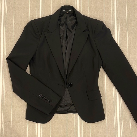 Express Tailored Suit Blazer | Cropped w Notch Collar | Single Button | Pockets - Picture 6 of 10